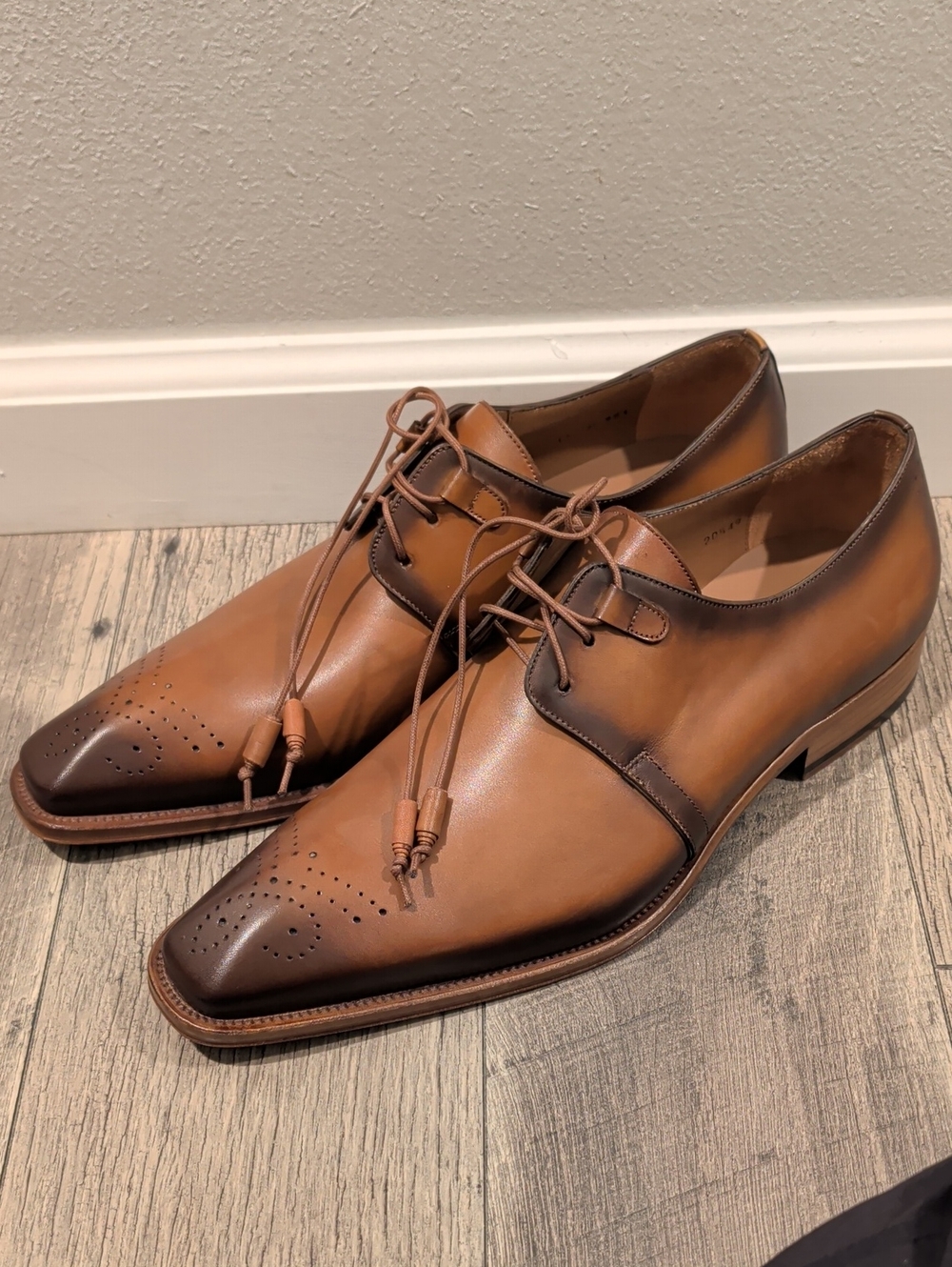 Mezlan "Aviator"  Two-Tone Brown Burnished Oxfords Lace-Up Shoes 11M